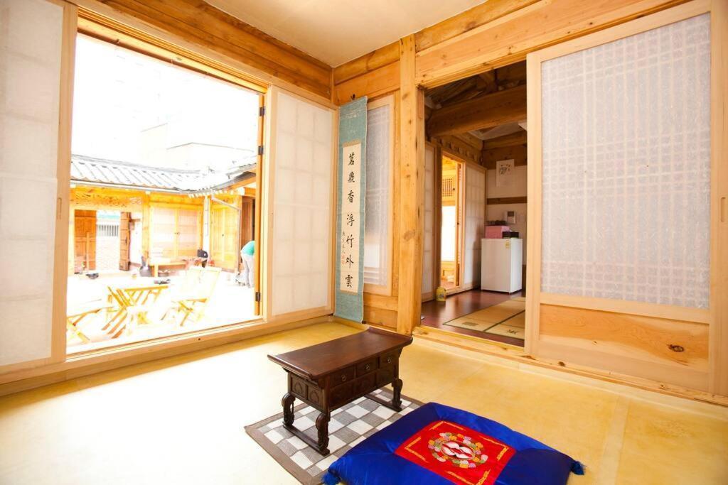 Namhyundang - Hanok Korean Traditional House سيول المظهر الخارجي الصورة