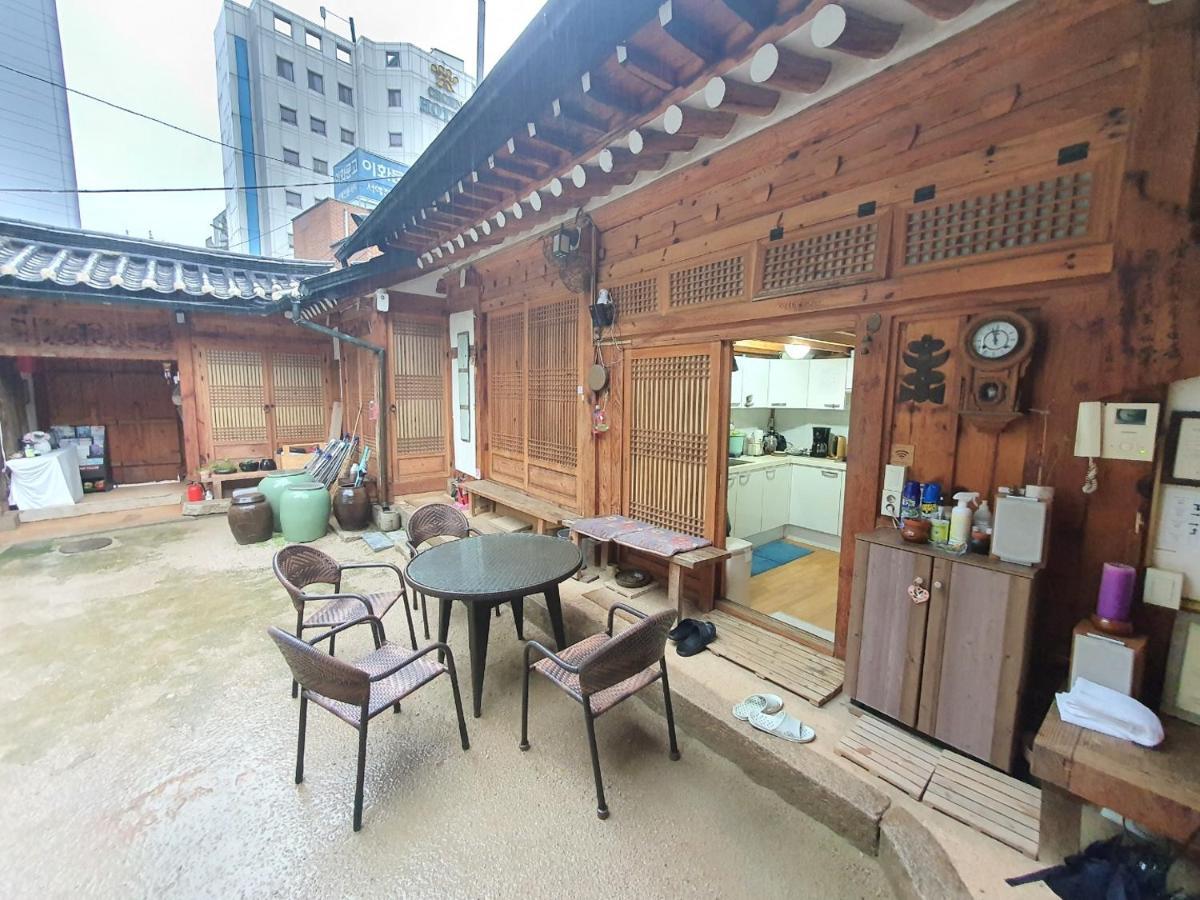 Namhyundang - Hanok Korean Traditional House سيول المظهر الخارجي الصورة
