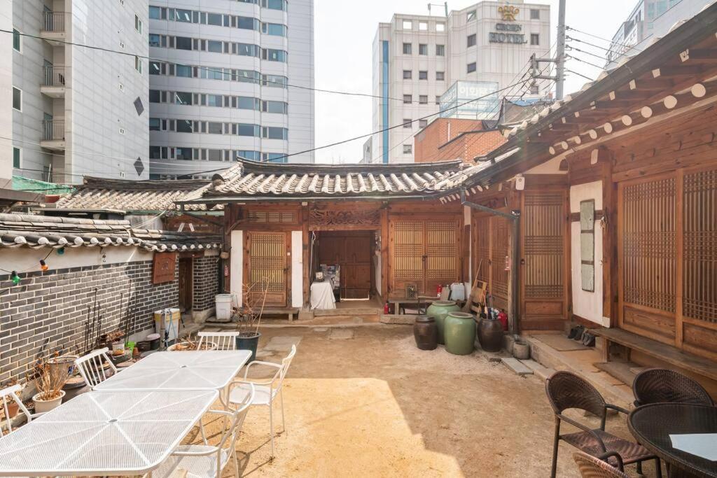 Namhyundang - Hanok Korean Traditional House سيول المظهر الخارجي الصورة